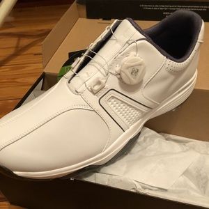 Men’s Adidas 360 traction Boa golf shoes